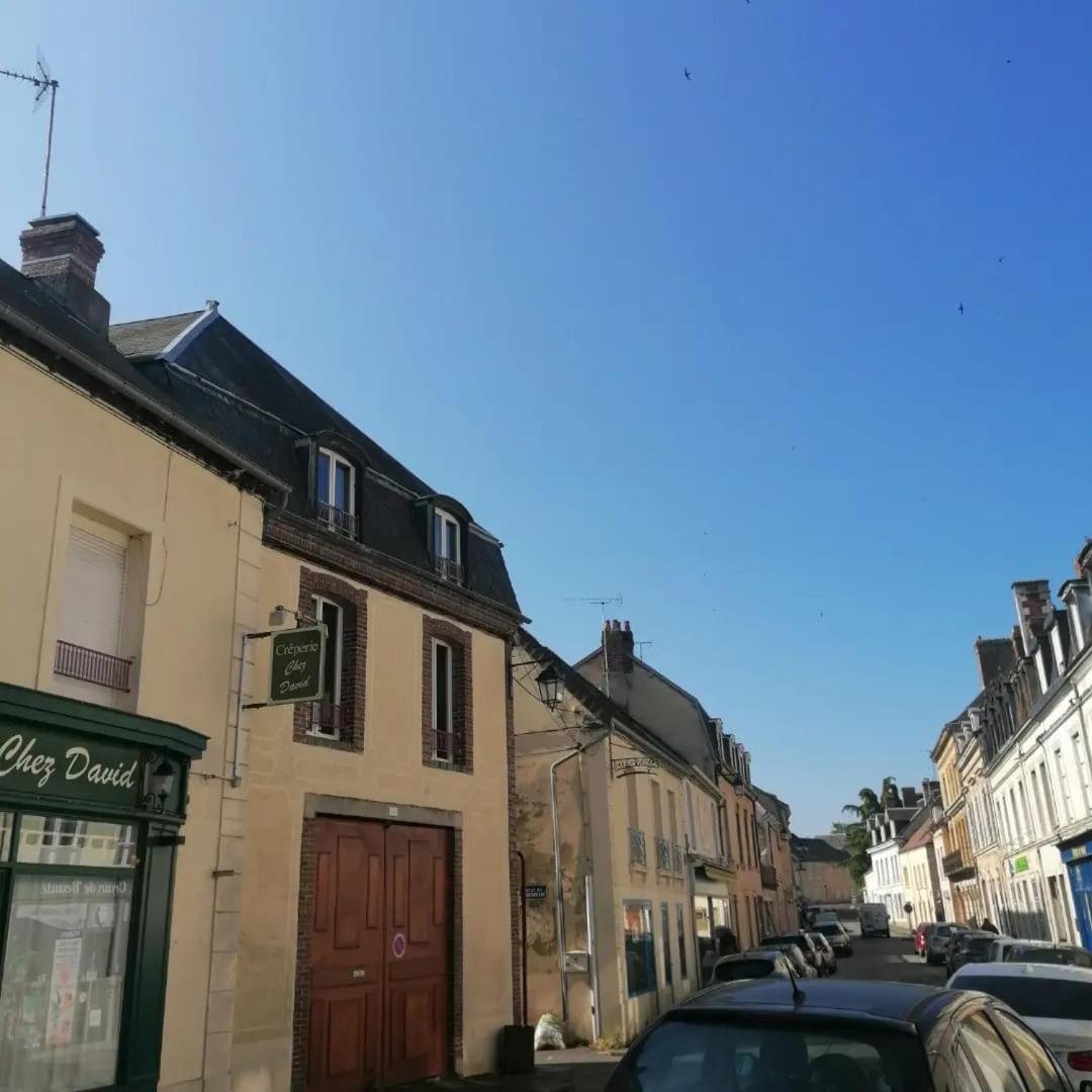 Gite A Sees Avec Garage Prive En Centre Ville Exterior photo